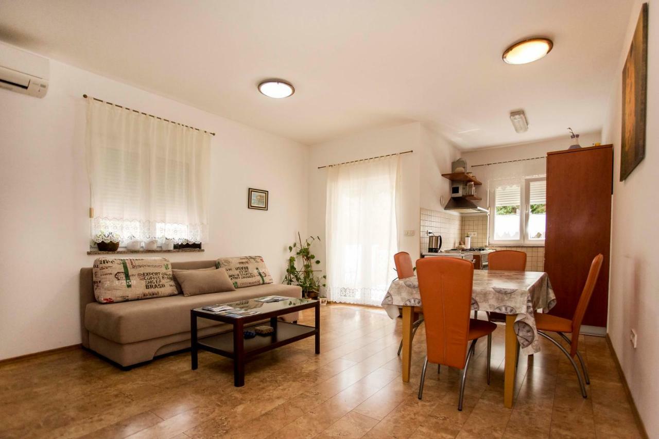 Apartment Beba Rovinj Exterior foto